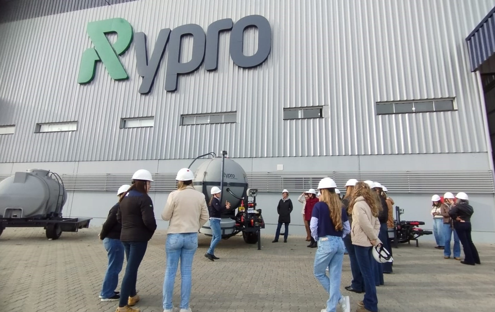 Comissão de Mulheres visita Rotoplastyc