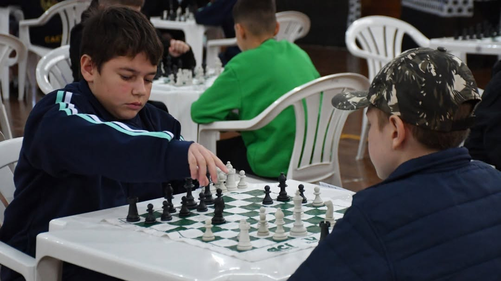 3º Campeonato Interescolar de Xadrez reúne estudantes de Não-Me-Toque em tarde de estratégia e integração